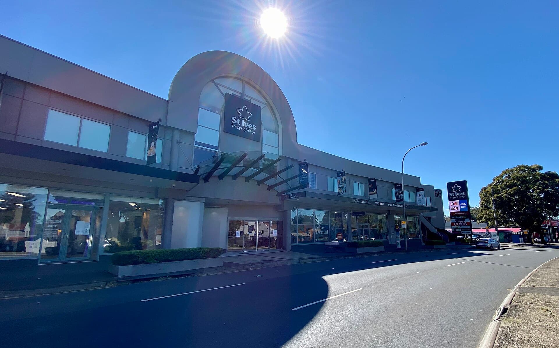 Entrance to St Ives Shopping Village on Mona Vale Road